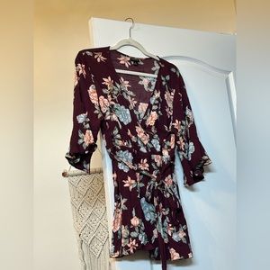 Torrid Burgundy floral 3-quarter length sleeve top